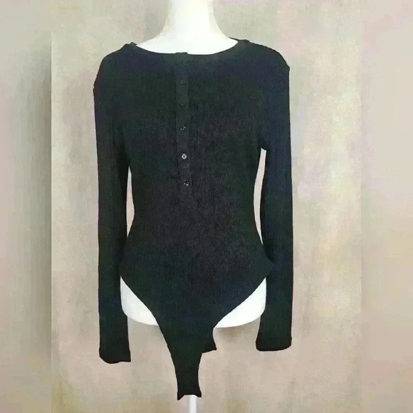 Free The Roses Long-Sleeve Ribbed Knit Bodysuit Black Size Large - Picture 2 of 10